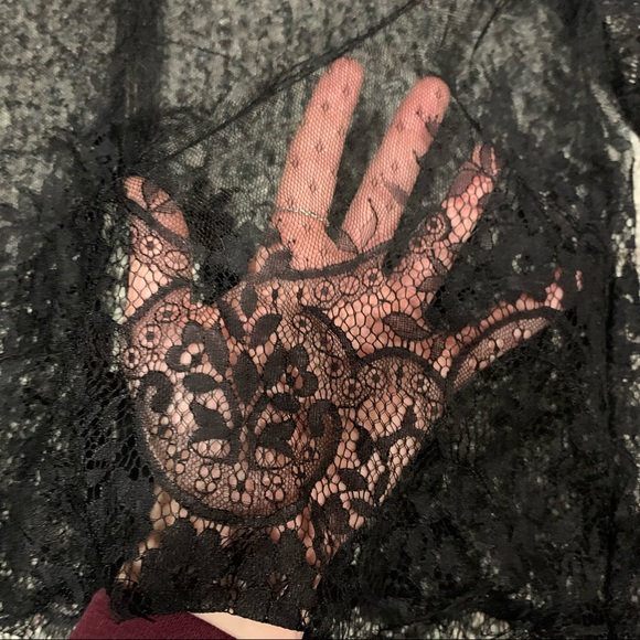 Vintage sheer lace top - Picture 5 of 5